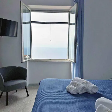 Ambra House 아파트 *